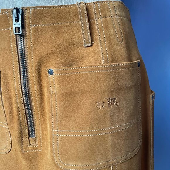 Genuine COACH butterscotch suede mini skirt w/ pockets SIZE 6 - Picture 3 of 8